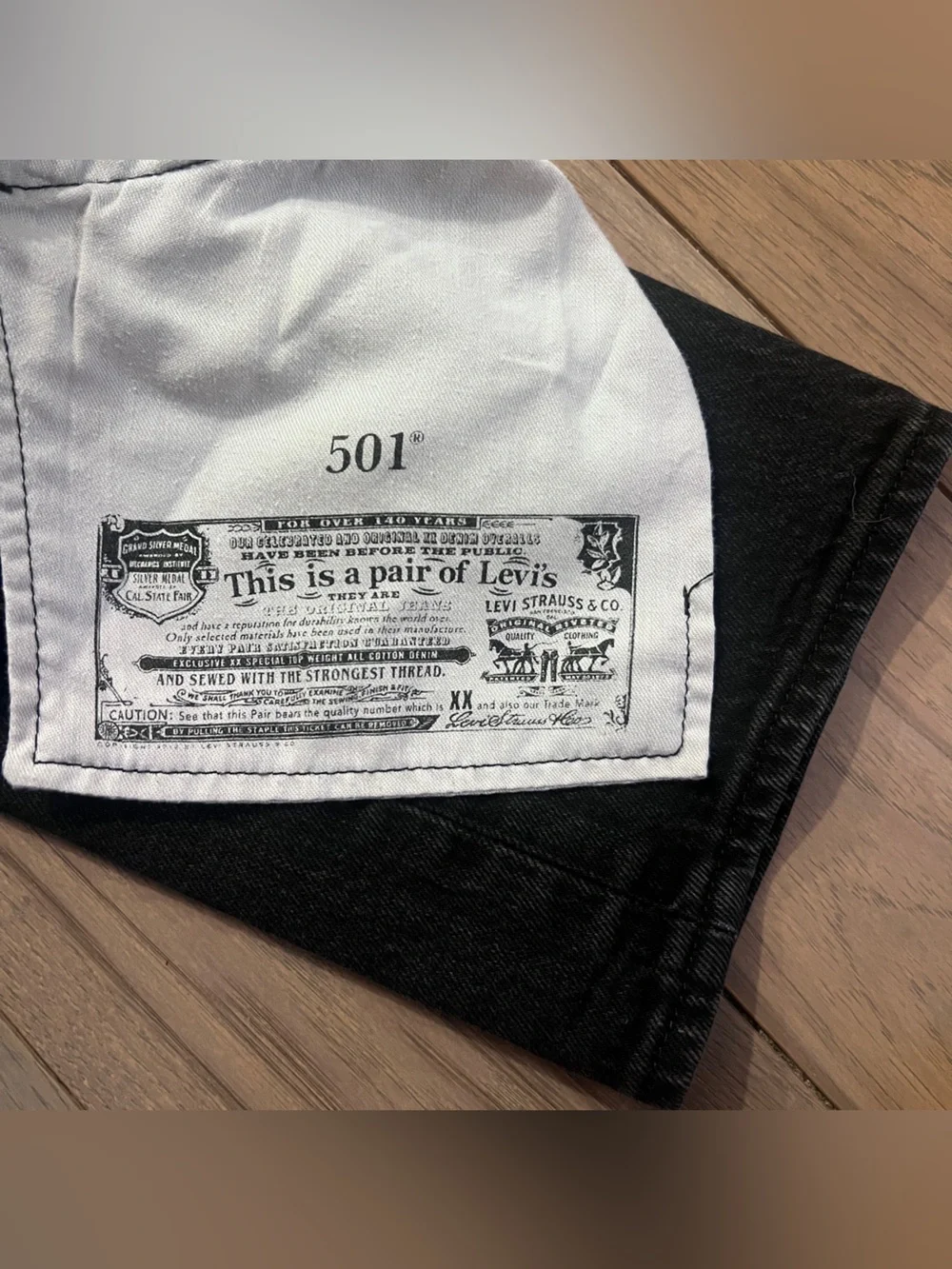 Levi's Men's 501 Black Button-Fly Jeans 32x29 (2018)